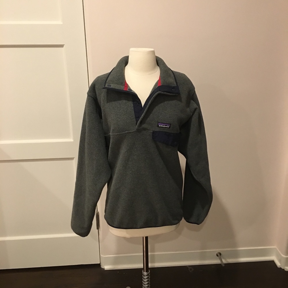 Patagonia gray fleece button down pullover sweater